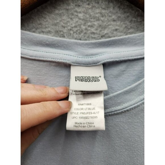 Peanuts Snoopy Light Blue Short Sleeve Graphic Tee Shirt L - Picture 2 of 4